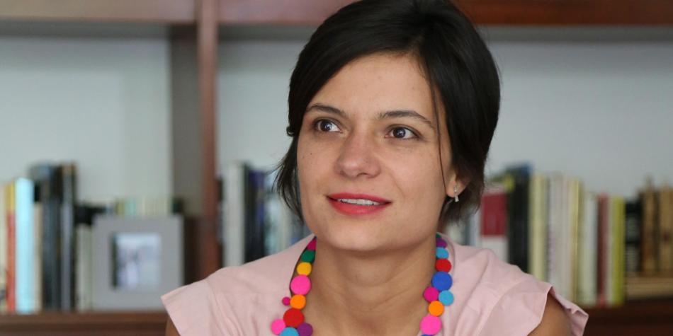 Presentación del libro: La mujer que hablaba sola de Melba Escobar